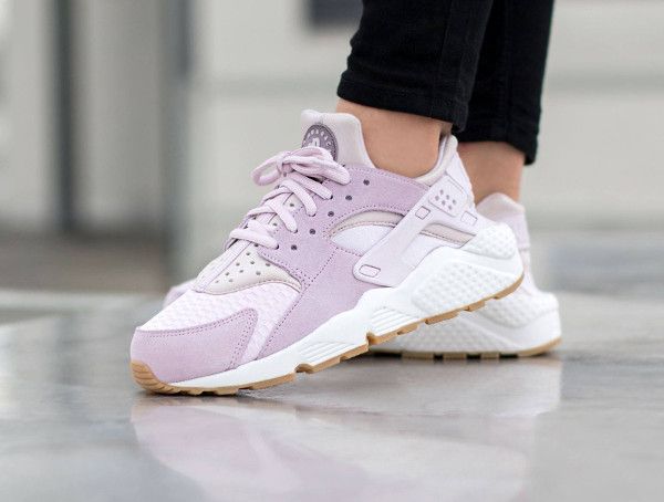 nike huarache femme blanche et rose